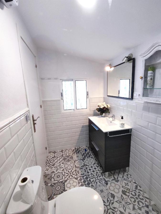 فيلا Munigua House Villanueva del Rio y Minas المظهر الخارجي الصورة